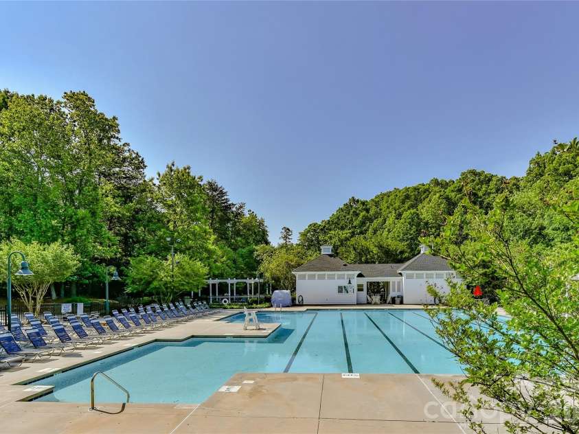 1060 Drayton Court, Fort Mill, SC 29708.  MLS# CAR4414925, YatesRealty ID 44498. 