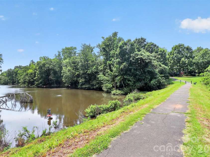 1060 Drayton Court, Fort Mill, SC 29708.  MLS# CAR4414925, YatesRealty ID 44498. 