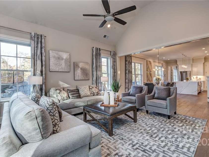 313 Audrey Place, Charlotte, NC 28226.  MLS# CAR3694429, YatesRealty ID 445. 
