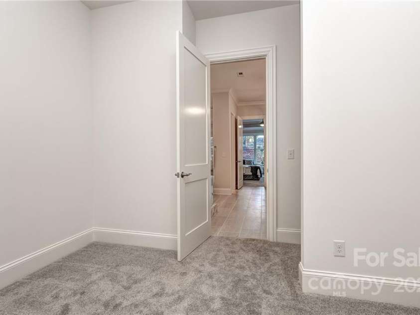 313 Audrey Place, Charlotte, NC 28226.  MLS# CAR3694429, YatesRealty ID 445. 