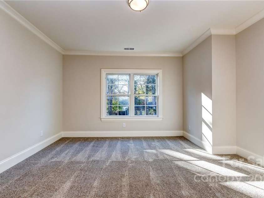 313 Audrey Place, Charlotte, NC 28226.  MLS# CAR3694429, YatesRealty ID 445. 