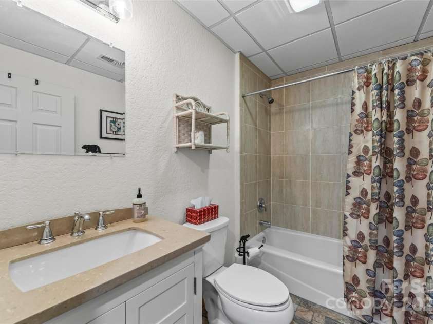 461 Mallard Cove Road, Almond, NC 287032.  MLS# CAR4297324, YatesRealty ID 445. 