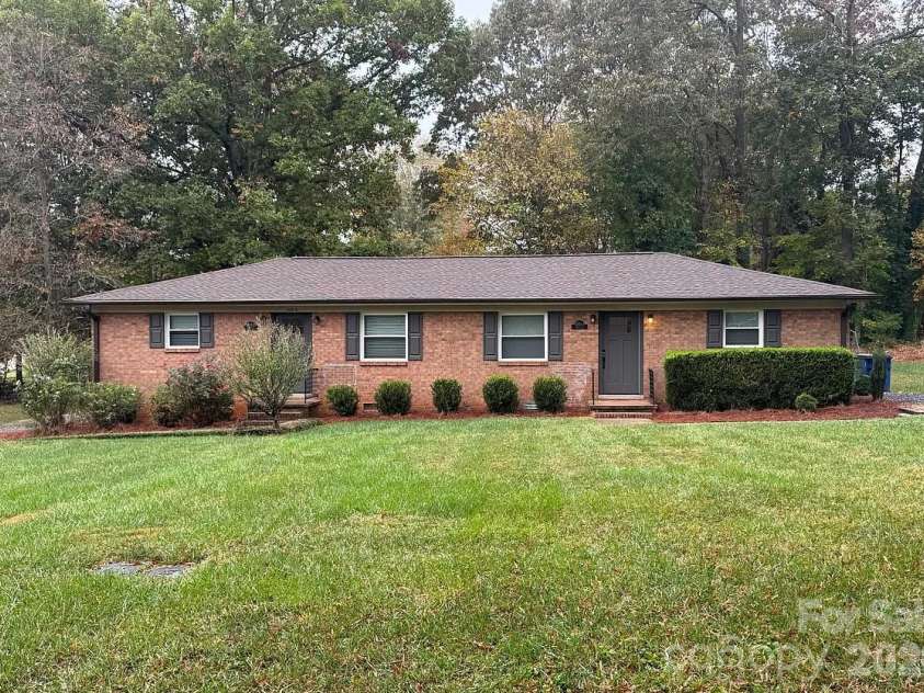 1000 1st Street Drive, Conover, NC 28613.  MLS# CAR4413104, YatesRealty ID 44502. 