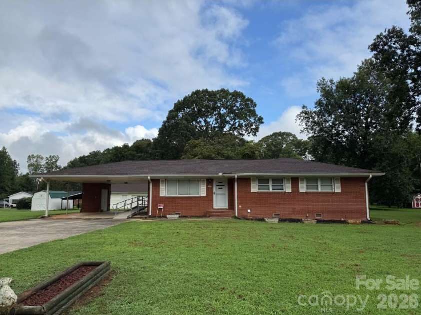1227 Dogwood Lane, Salisbury, NC 28146.  MLS# CAR4414920, YatesRealty ID 44503. 