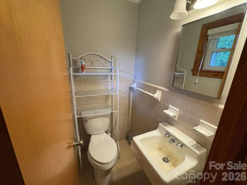 1227 Dogwood Lane, Salisbury, NC 28146.  MLS# CAR4414920, YatesRealty ID 44503. 
