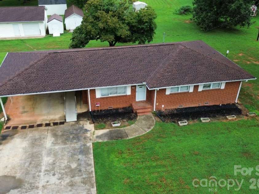 1227 Dogwood Lane, Salisbury, NC 28146.  MLS# CAR4414920, YatesRealty ID 44503. 