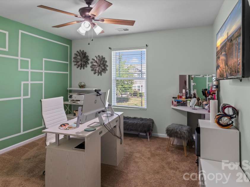 7513 Meridale Forest Drive, Charlotte, NC 28269.  MLS# CAR4414384, YatesRealty ID 44504. Bedroom 3