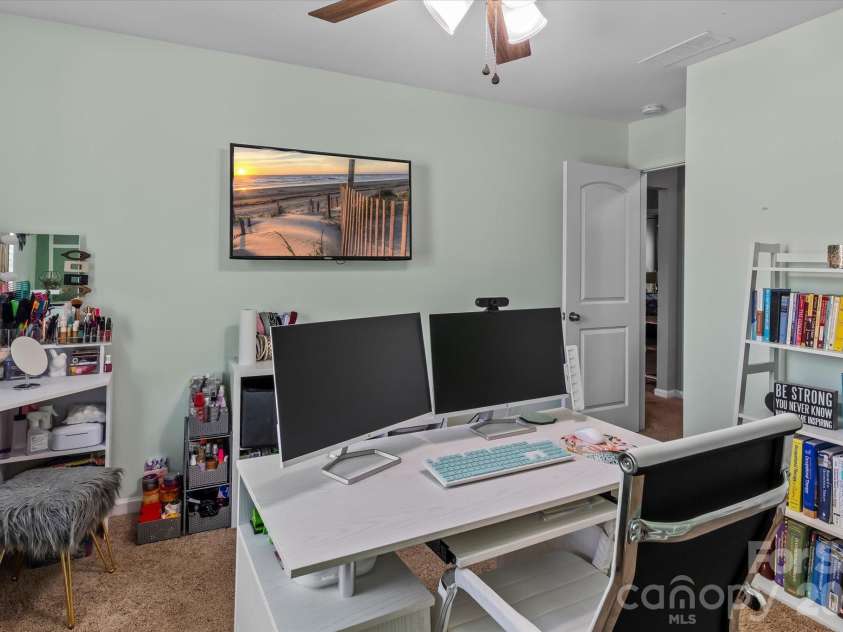 7513 Meridale Forest Drive, Charlotte, NC 28269.  MLS# CAR4414384, YatesRealty ID 44504. Bedroom 3