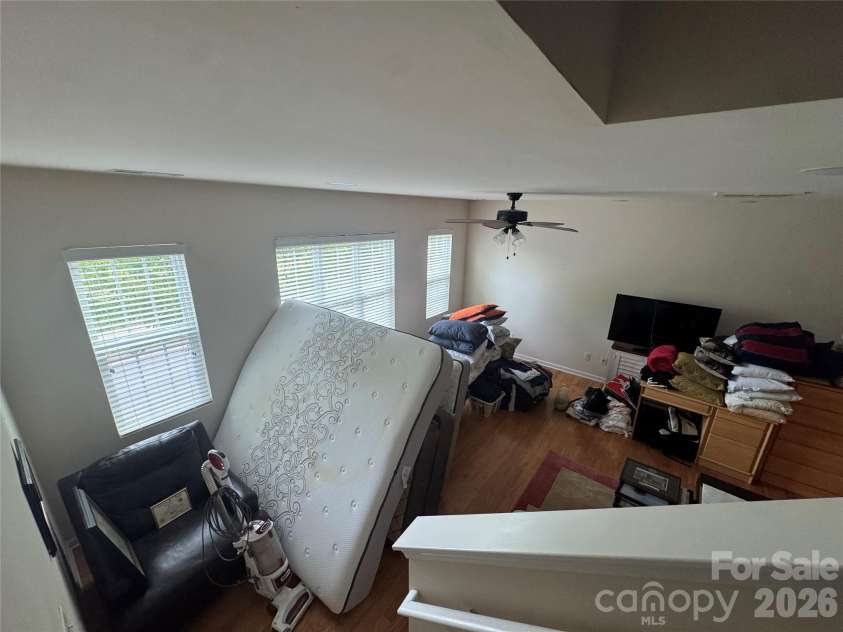 19010 Lake Breeze Drive, Cornelius, NC 28031.  MLS# CAR4414917, YatesRealty ID 44505. 
