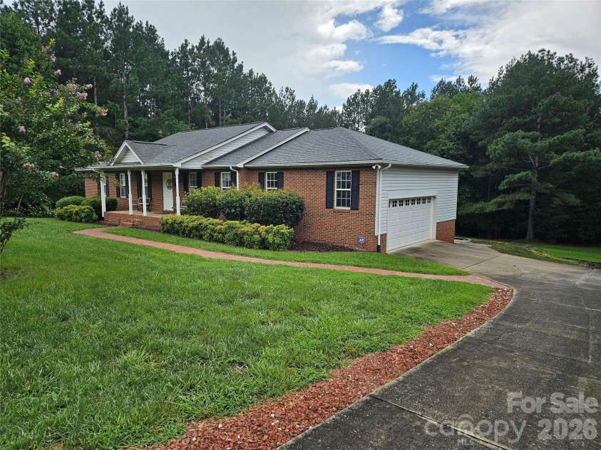 306 Gardner Point Drive, Stoney Point, NC 28678.  MLS# CAR4414686, YatesRealty ID 44506. 