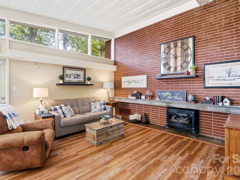 1656 Eastwood Drive, Kannapolis, NC 28083.  MLS# CAR4414753, YatesRealty ID 44507. 