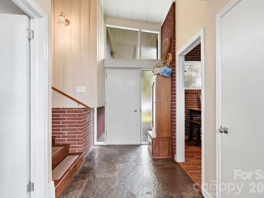 1656 Eastwood Drive, Kannapolis, NC 28083.  MLS# CAR4414753, YatesRealty ID 44507. 