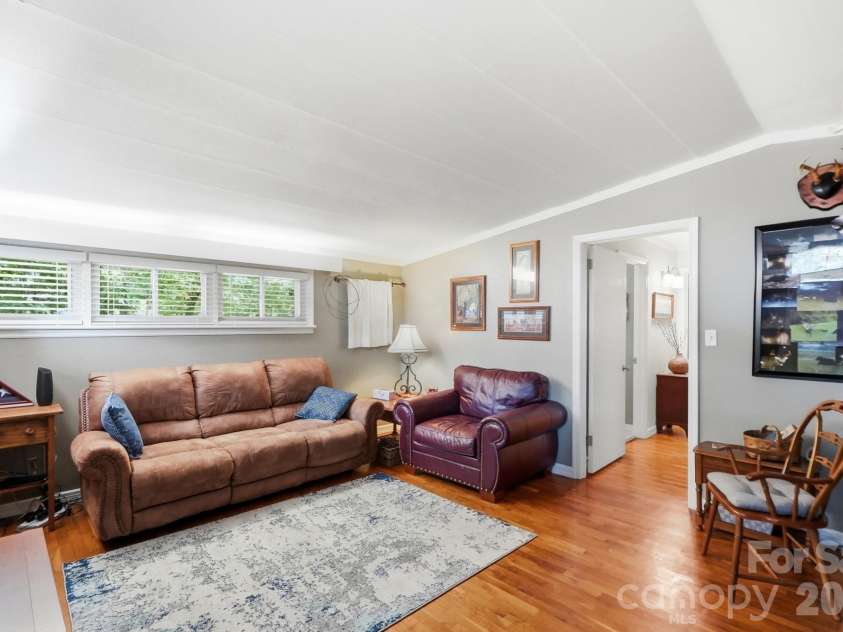 1656 Eastwood Drive, Kannapolis, NC 28083.  MLS# CAR4414753, YatesRealty ID 44507. 
