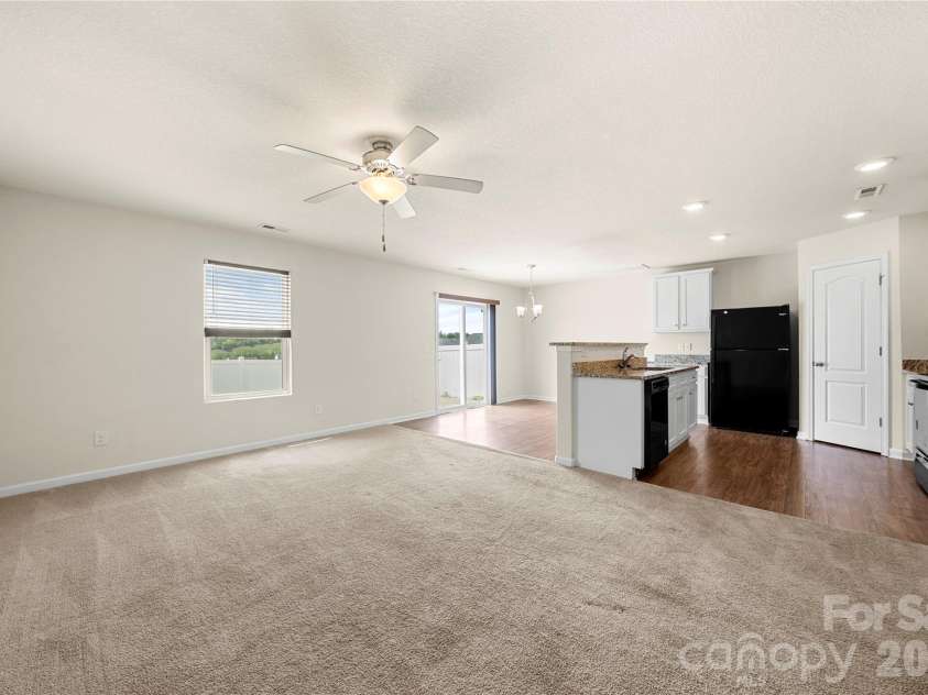 3214 Ellingford Road, Charlotte, NC 28214.  MLS# CAR4414889, YatesRealty ID 44510. 