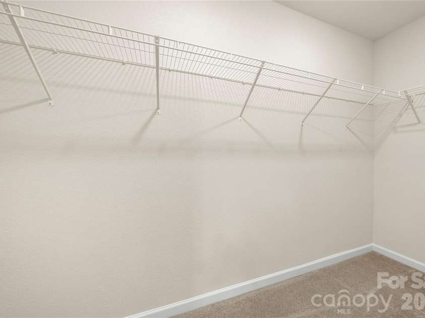 3214 Ellingford Road, Charlotte, NC 28214.  MLS# CAR4414889, YatesRealty ID 44510. 