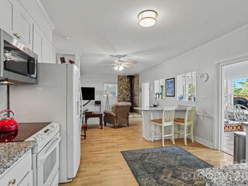 208 Stonemarker Road, Mooresville, NC 28117.  MLS# CAR4414939, YatesRealty ID 44512. 