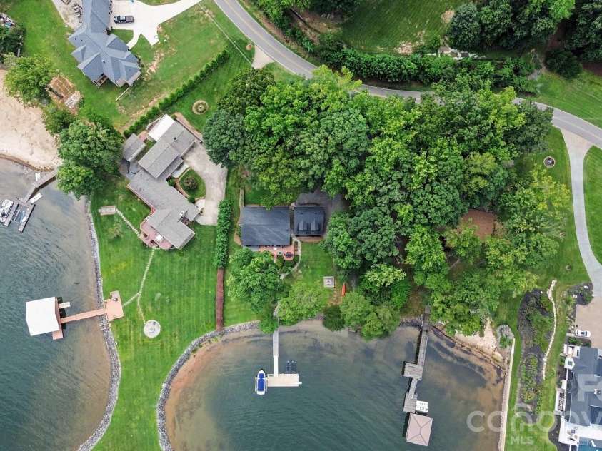 208 Stonemarker Road, Mooresville, NC 28117.  MLS# CAR4414939, YatesRealty ID 44512. 