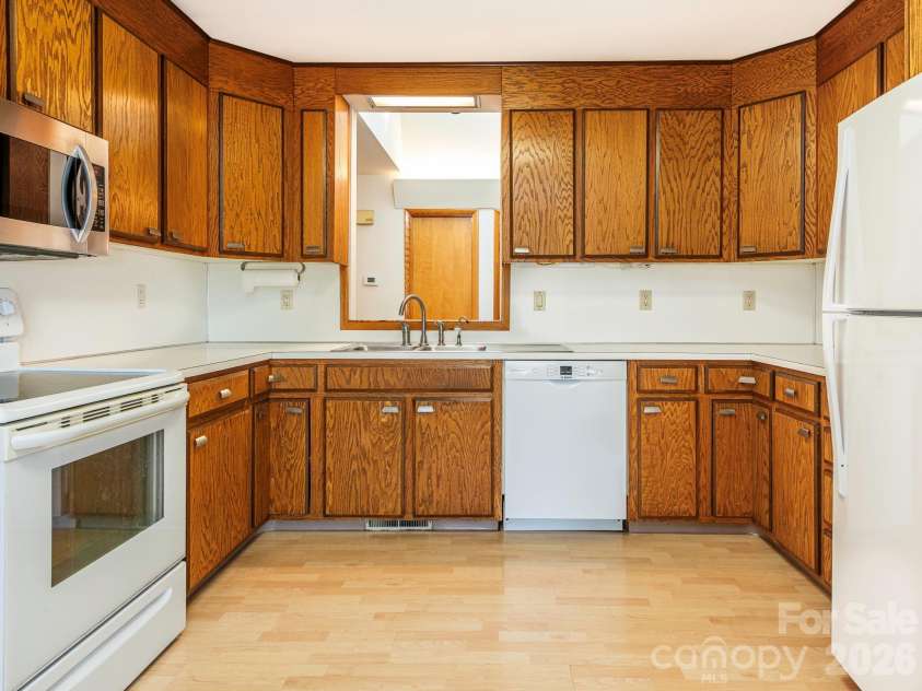 6211 Providence Court, Concord, NC 28027.  MLS# CAR4414034, YatesRealty ID 44513. 