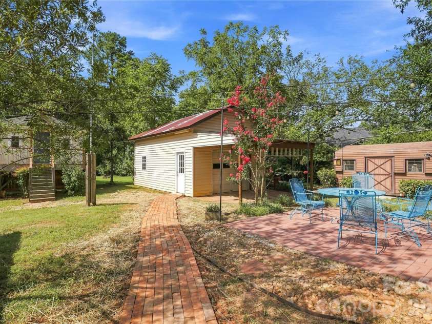 2038 Hempstead Road, Rock Hill, SC 29732.  MLS# CAR4413703, YatesRealty ID 44514. 