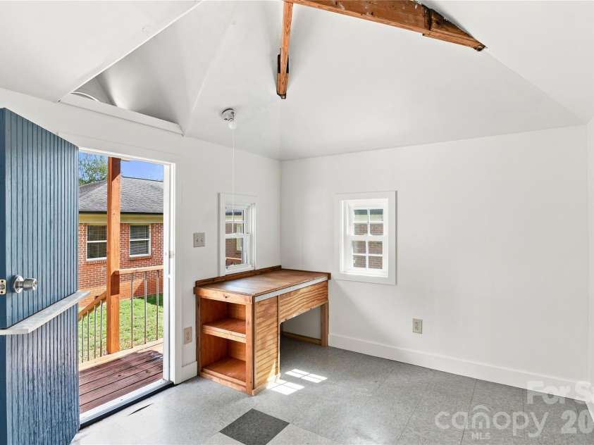2038 Hempstead Road, Rock Hill, SC 29732.  MLS# CAR4413703, YatesRealty ID 44514. 