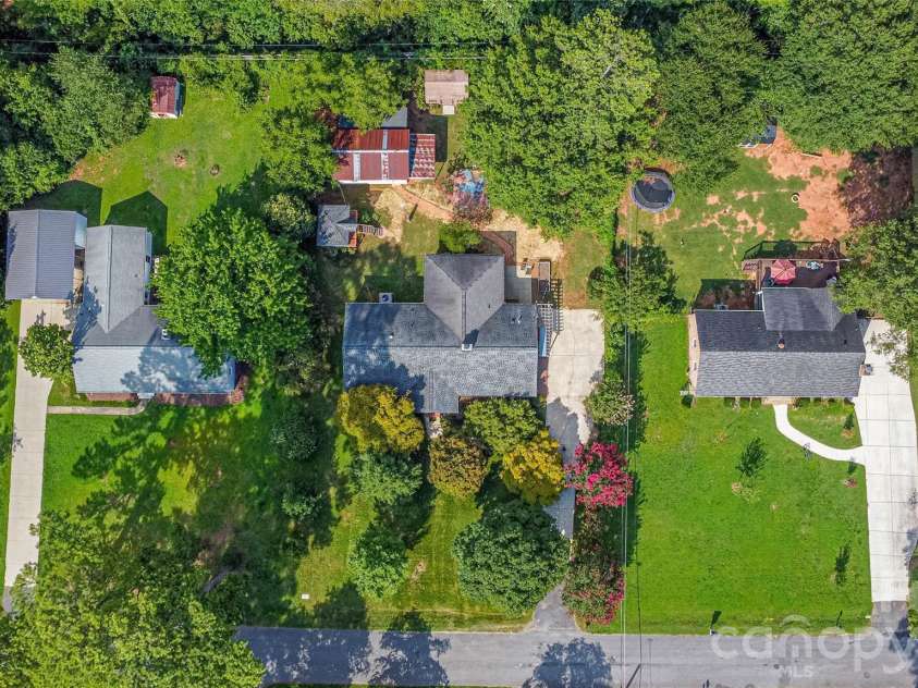 2038 Hempstead Road, Rock Hill, SC 29732.  MLS# CAR4413703, YatesRealty ID 44514. 