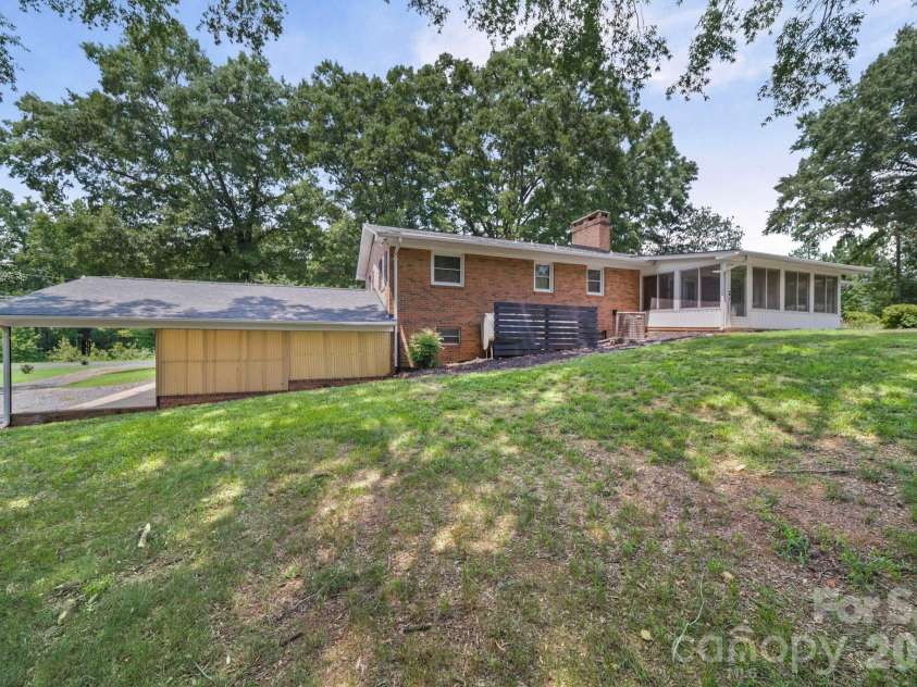 42837 Vickers Store Road, Albemarle, NC 28001.  MLS# CAR4408175, YatesRealty ID 44515. 