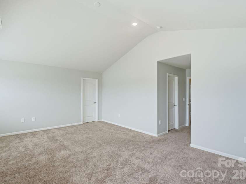 3404 Clover Valley Drive, Gastonia, NC 28052.  MLS# CAR4414276, YatesRealty ID 44517. 