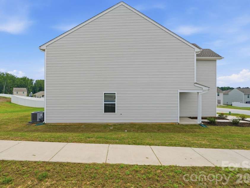 3404 Clover Valley Drive, Gastonia, NC 28052.  MLS# CAR4414276, YatesRealty ID 44517. 