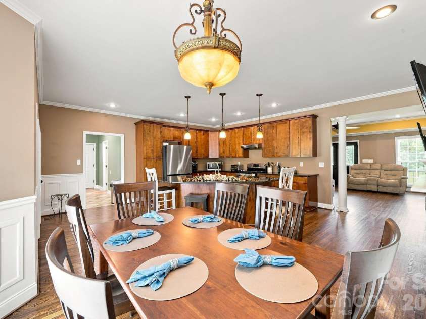 1134 Oakwood Drive, Chester, SC 29706.  MLS# CAR4414941, YatesRealty ID 44519. 