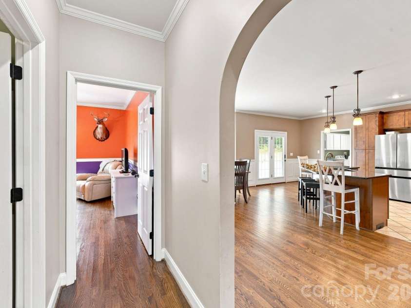 1134 Oakwood Drive, Chester, SC 29706.  MLS# CAR4414941, YatesRealty ID 44519. 