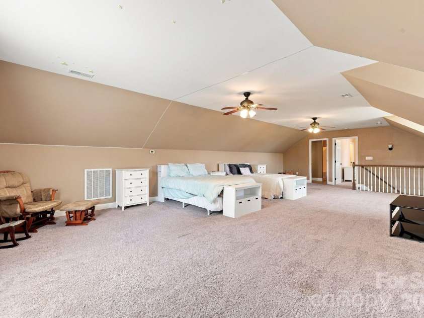1134 Oakwood Drive, Chester, SC 29706.  MLS# CAR4414941, YatesRealty ID 44519. 