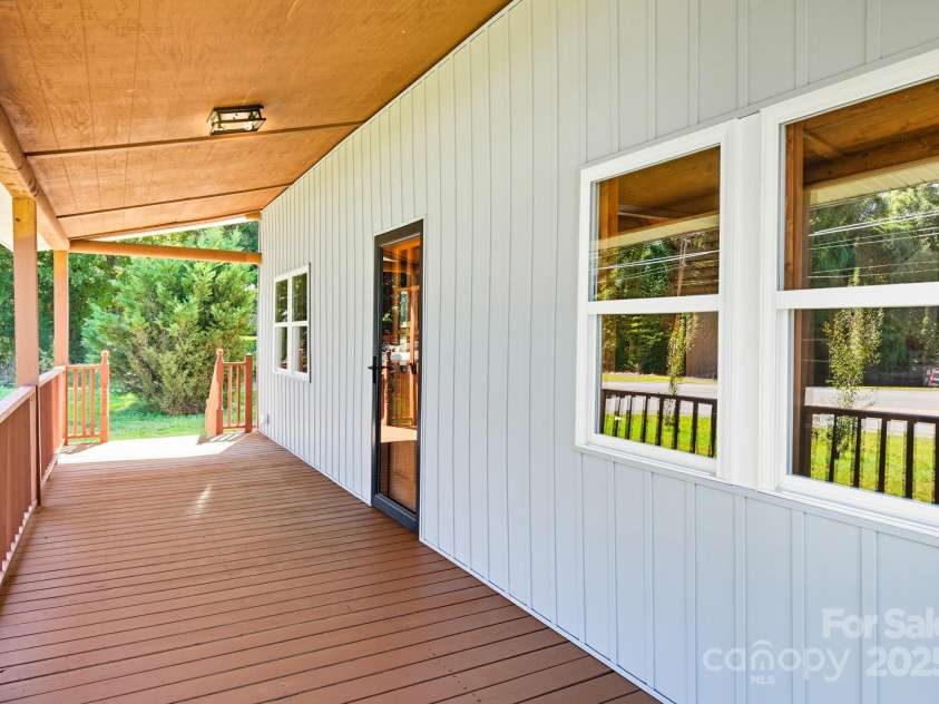 119 Yates Street, Dallas, NC 28034.  MLS# CAR4299567, YatesRealty ID 4452. 
