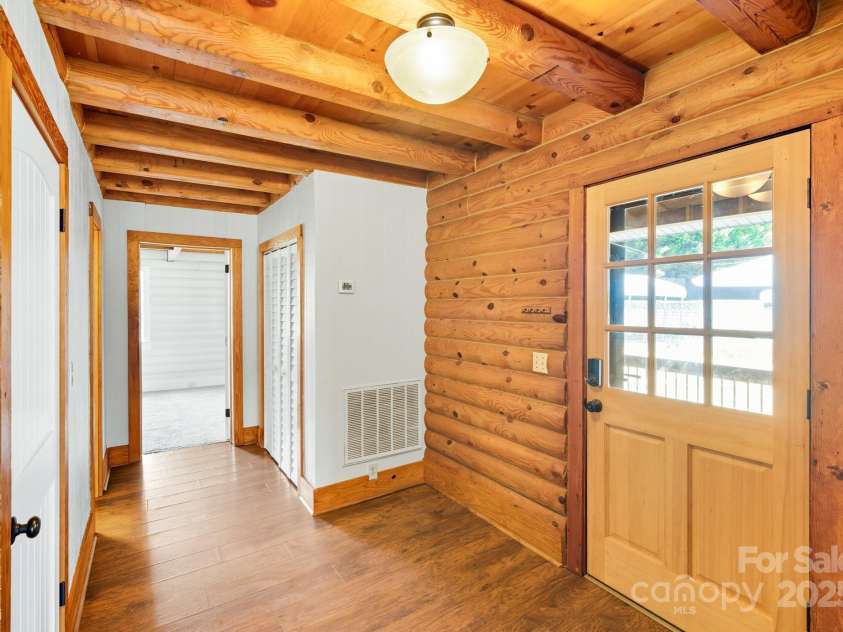 119 Yates Street, Dallas, NC 28034.  MLS# CAR4299567, YatesRealty ID 4452. 