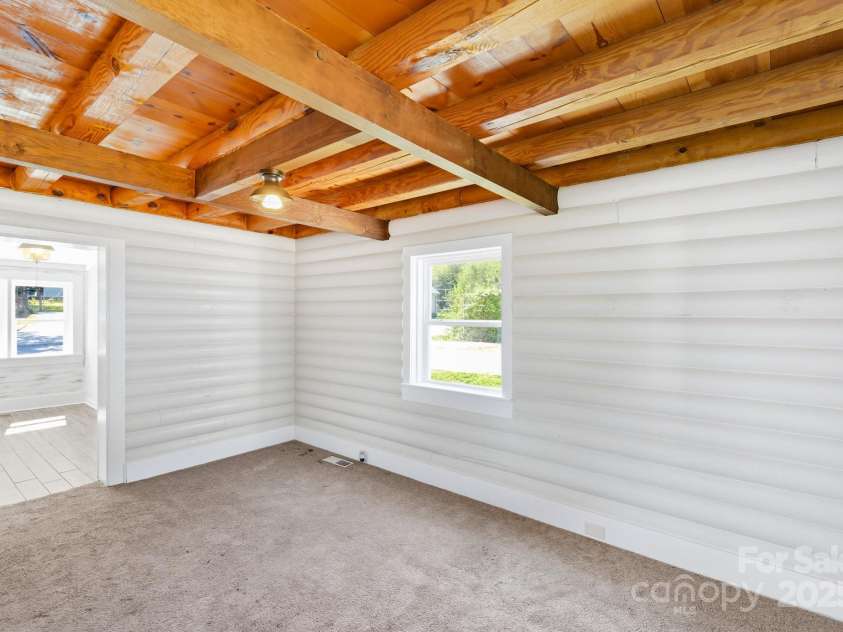 119 Yates Street, Dallas, NC 28034.  MLS# CAR4299567, YatesRealty ID 4452. 