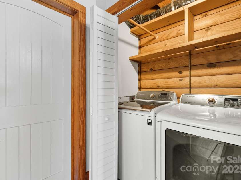 119 Yates Street, Dallas, NC 28034.  MLS# CAR4299567, YatesRealty ID 4452. 