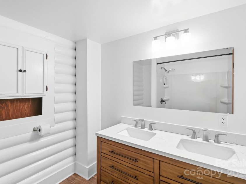 119 Yates Street, Dallas, NC 28034.  MLS# CAR4299567, YatesRealty ID 4452. 