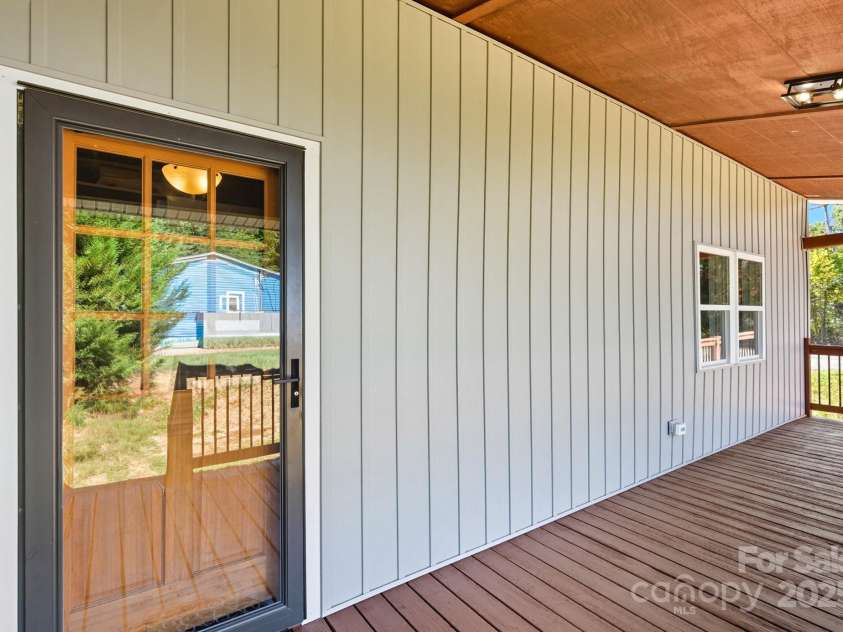 119 Yates Street, Dallas, NC 28034.  MLS# CAR4299567, YatesRealty ID 4452. 