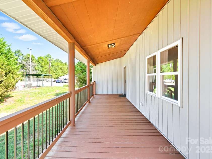 119 Yates Street, Dallas, NC 28034.  MLS# CAR4299567, YatesRealty ID 4452. 