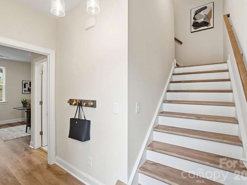 8931 Sharonbrook Drive, Charlotte, NC 28210.  MLS# CAR4326226, YatesRealty ID 4452. 