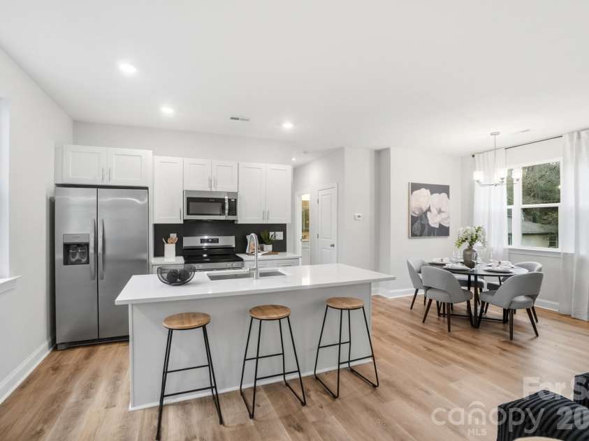 8931 Sharonbrook Drive, Charlotte, NC 28210.  MLS# CAR4326226, YatesRealty ID 4452. 