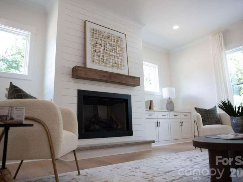 320 Laurel Crest Drive, Kannapolis, NC 28081.  MLS# CAR4413631, YatesRealty ID 44521. 