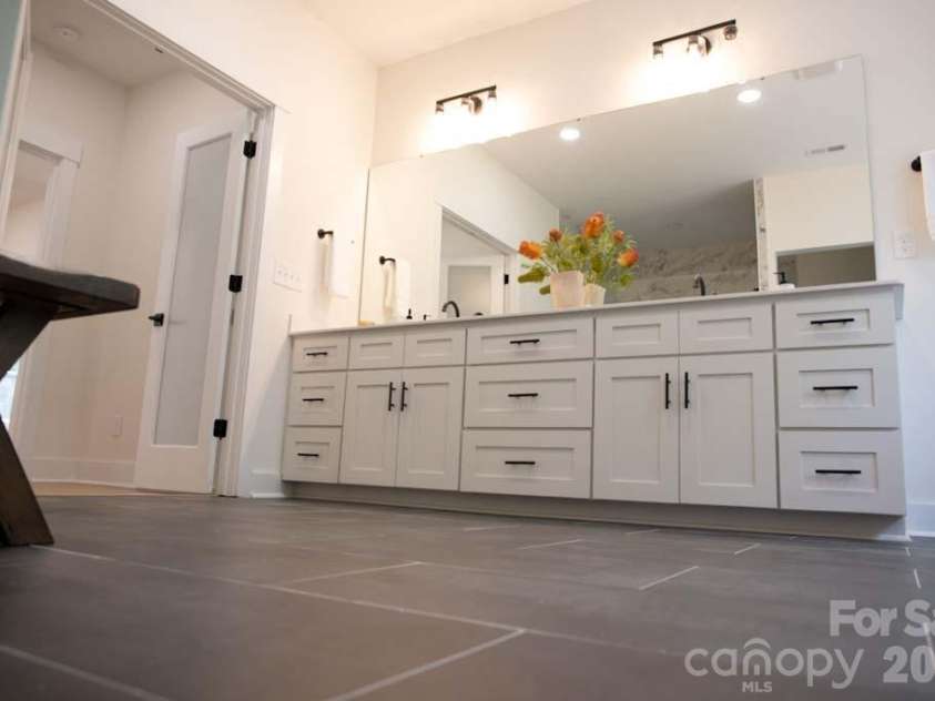 320 Laurel Crest Drive, Kannapolis, NC 28081.  MLS# CAR4413631, YatesRealty ID 44521. 
