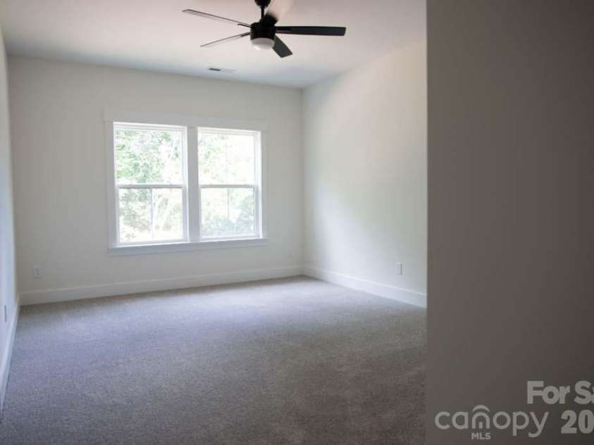 320 Laurel Crest Drive, Kannapolis, NC 28081.  MLS# CAR4413631, YatesRealty ID 44521. 
