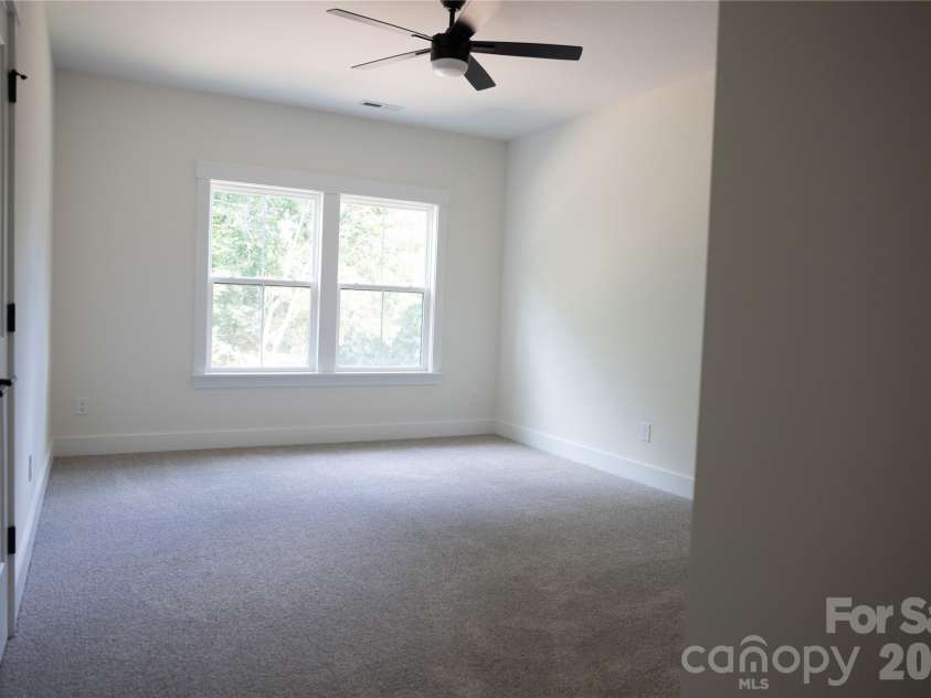320 Laurel Crest Drive, Kannapolis, NC 28081.  MLS# CAR4413631, YatesRealty ID 44521. 