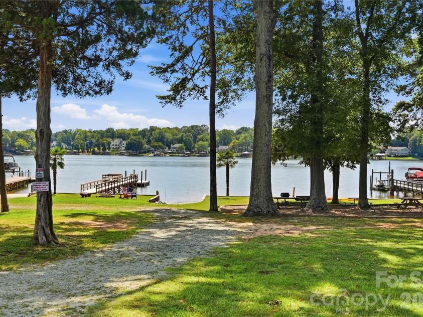 21017 Entrada Drive, Cornelius, NC 28031.  MLS# CAR4401505, YatesRealty ID 44524. Private community lake access