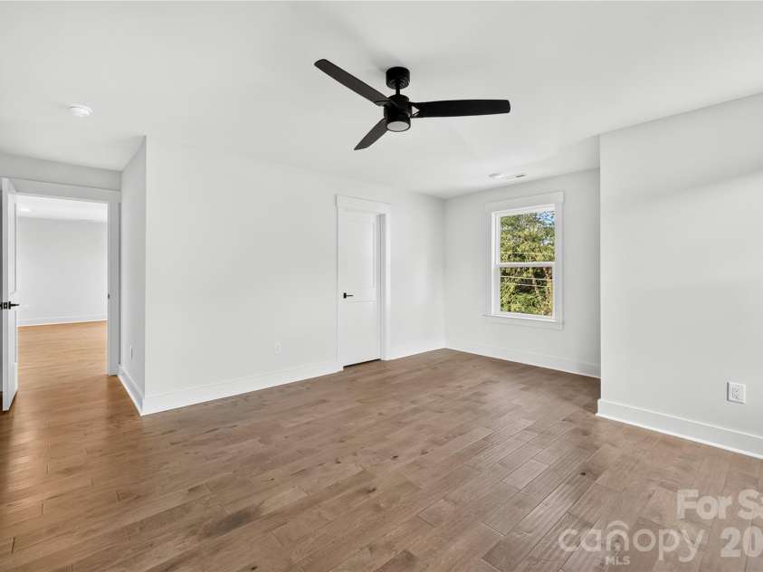 21017 Entrada Drive, Cornelius, NC 28031.  MLS# CAR4401505, YatesRealty ID 44524. Secondary Bedroom