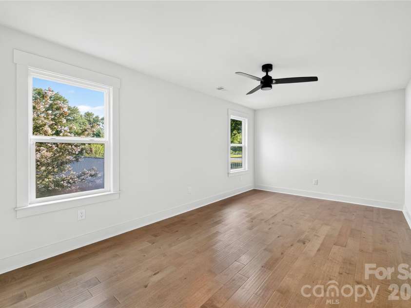 21017 Entrada Drive, Cornelius, NC 28031.  MLS# CAR4401505, YatesRealty ID 44524. Secondary Bedroom