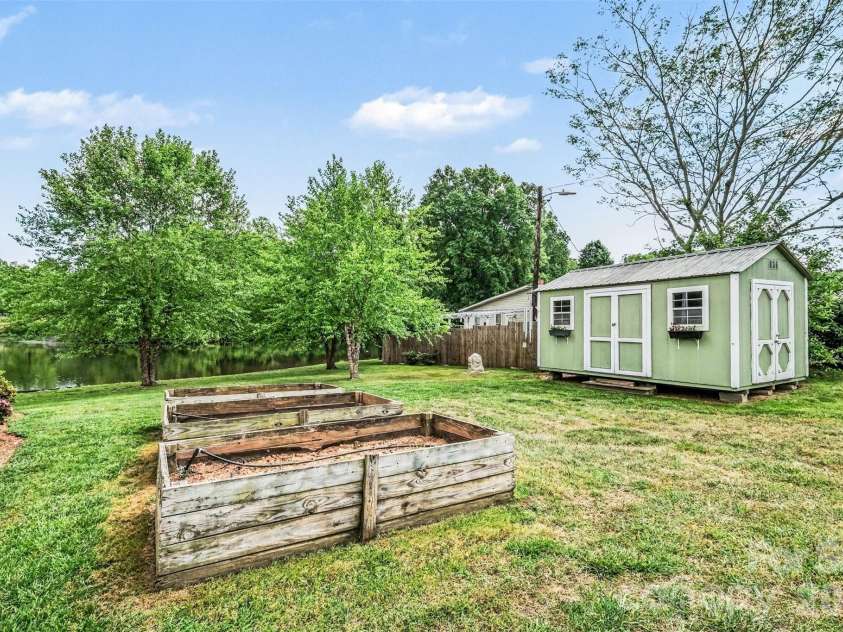 3985 Mt Hope Church Road, Salisbury, NC 28146.  MLS# CAR4414944, YatesRealty ID 44525. 
