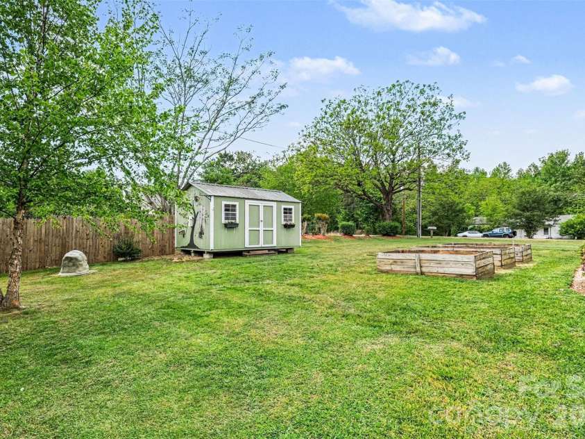 3985 Mt Hope Church Road, Salisbury, NC 28146.  MLS# CAR4414944, YatesRealty ID 44525. 