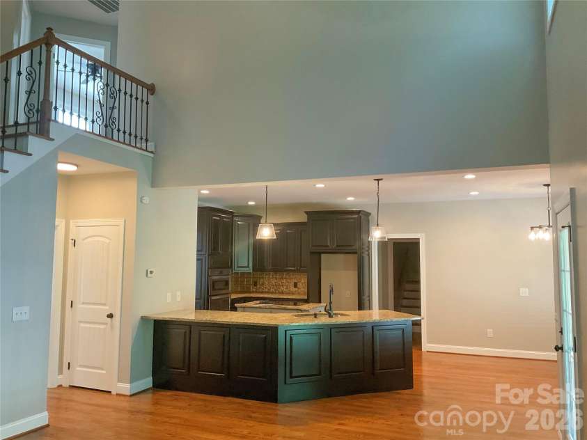 135 Blossom Hill Road, Lincolnton, NC 28092.  MLS# CAR4414957, YatesRealty ID 44528. 